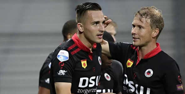 进入下半场 进入下半场