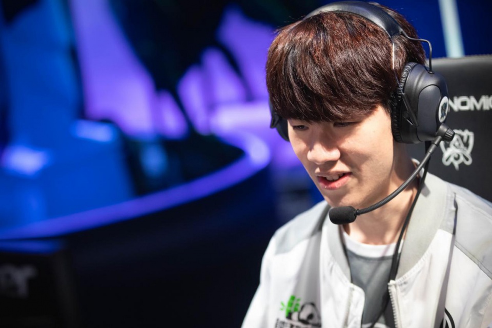 范围撞墙 范围撞墙